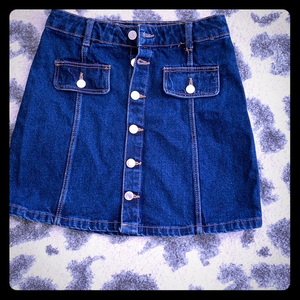 Denim skirt